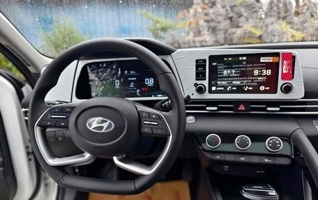 Hyundai Elantra, 2023 год, 1 430 300 рублей, 14 фотография