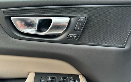 Volvo XC60 II, 2026 год, 5 500 000 рублей, 10 фотография