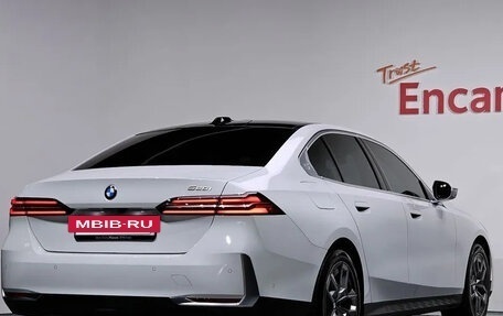 BMW 5 серия, 2025 год, 7 180 000 рублей, 3 фотография