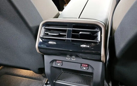 BMW 5 серия, 2025 год, 7 180 000 рублей, 19 фотография