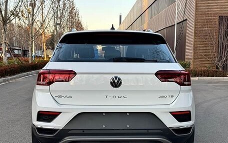 Volkswagen T-Roc I, 2022 год, 1 290 000 рублей, 13 фотография