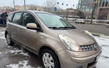 Nissan Note II рестайлинг, 2008 год, 400 000 рублей, 2 фотография