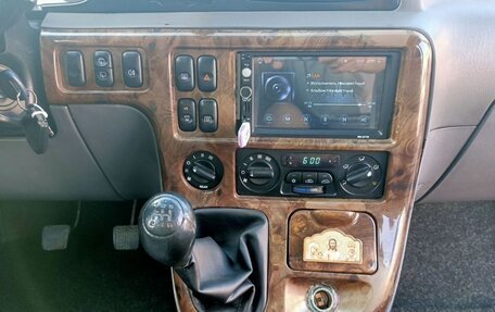 KIA Carnival III, 1999 год, 480 000 рублей, 14 фотография