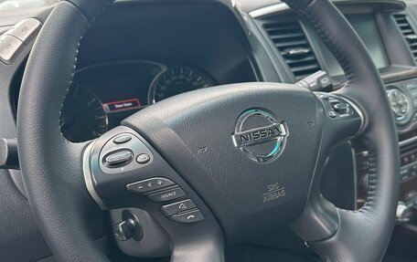 Nissan Pathfinder, 2016 год, 1 890 000 рублей, 11 фотография