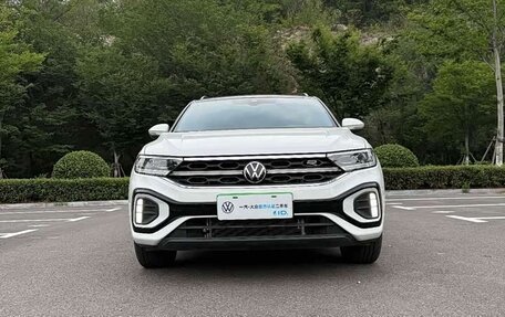 Volkswagen T-Roc I, 2022 год, 1 289 000 рублей, 3 фотография