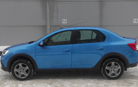 Renault Logan II, 2022 год, 1 349 000 рублей, 8 фотография