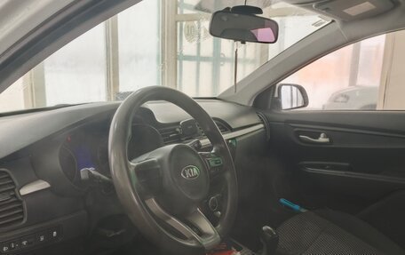 KIA Rio IV, 2020 год, 920 000 рублей, 14 фотография