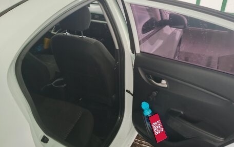 KIA Rio IV, 2020 год, 920 000 рублей, 9 фотография