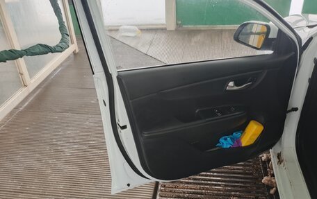 KIA Rio IV, 2020 год, 920 000 рублей, 18 фотография