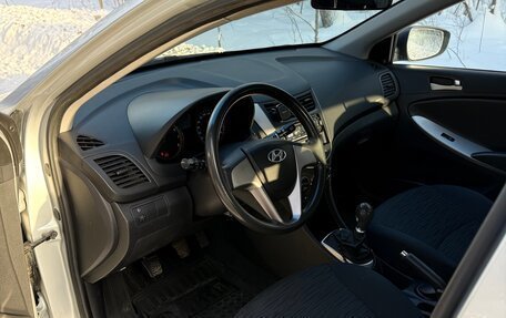 Hyundai Solaris II рестайлинг, 2014 год, 770 000 рублей, 9 фотография