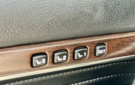 Toyota Land Cruiser 200, 2018 год, 7 870 000 рублей, 25 фотография