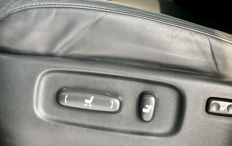 Toyota Land Cruiser 200, 2018 год, 7 870 000 рублей, 28 фотография