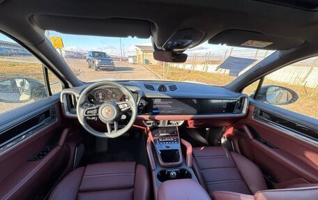 Porsche Cayenne III, 2025 год, 18 700 000 рублей, 5 фотография