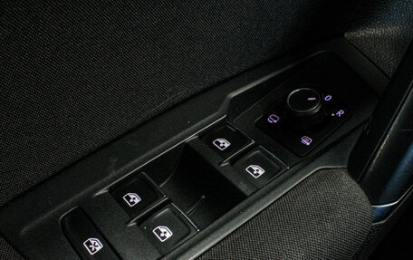 Volkswagen Tiguan II, 2018 год, 2 249 000 рублей, 12 фотография