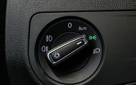 Volkswagen Tiguan II, 2018 год, 2 249 000 рублей, 13 фотография