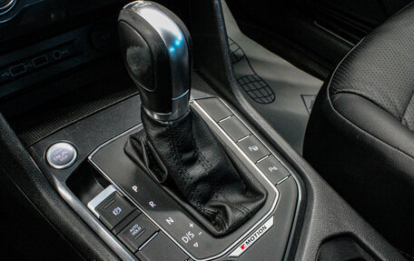 Volkswagen Tiguan II, 2018 год, 2 249 000 рублей, 18 фотография