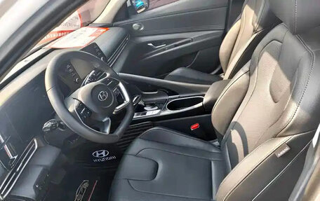 Hyundai Elantra, 2022 год, 1 245 852 рублей, 10 фотография