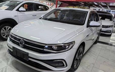 Volkswagen Bora, 2023 год, 1 735 000 рублей, 3 фотография