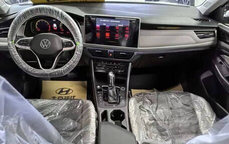 Volkswagen Bora, 2023 год, 1 735 000 рублей, 6 фотография