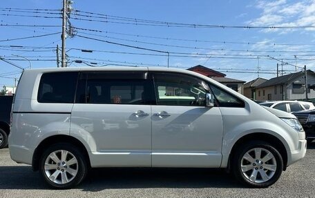 Mitsubishi Delica D:5 I, 2017 год, 2 088 000 рублей, 3 фотография