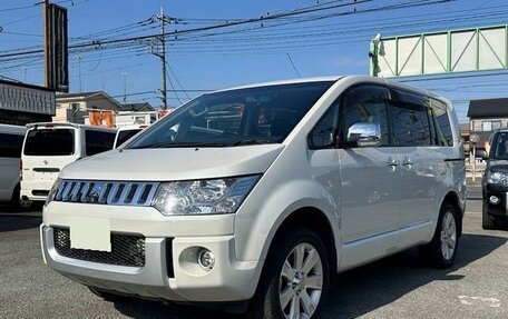 Mitsubishi Delica D:5 I, 2017 год, 2 088 000 рублей, 2 фотография