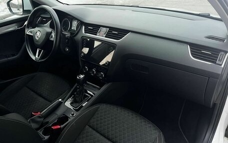 Skoda Octavia, 2017 год, 1 550 000 рублей, 24 фотография