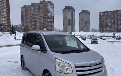 Toyota Noah III, 2007 год, 1 260 000 рублей, 1 фотография