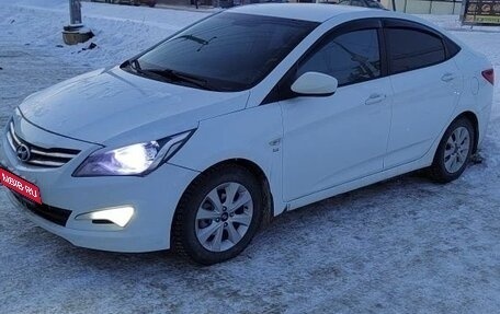 Hyundai Solaris II рестайлинг, 2016 год, 950 000 рублей, 1 фотография