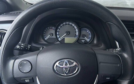 Toyota Auris II, 2014 год, 1 350 000 рублей, 6 фотография