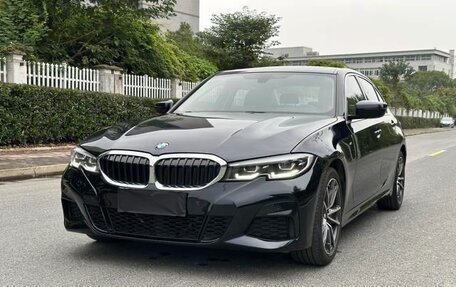BMW 3 серия, 2022 год, 2 700 000 рублей, 3 фотография