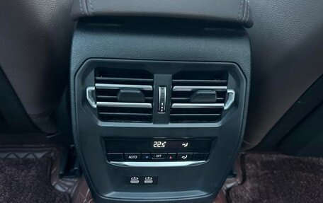 BMW 3 серия, 2022 год, 2 700 000 рублей, 12 фотография