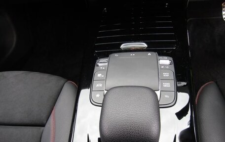 Mercedes-Benz CLA, 2021 год, 2 373 000 рублей, 13 фотография