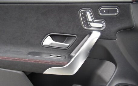 Mercedes-Benz CLA, 2021 год, 2 373 000 рублей, 21 фотография