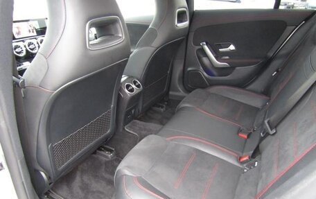 Mercedes-Benz CLA, 2021 год, 2 373 000 рублей, 25 фотография