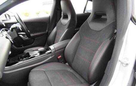 Mercedes-Benz CLA, 2021 год, 2 373 000 рублей, 22 фотография