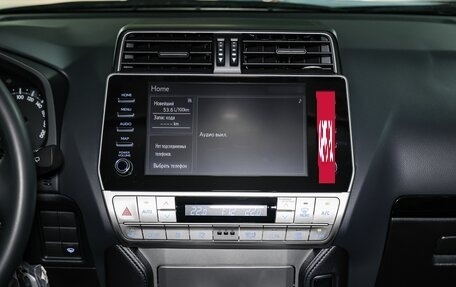 Toyota Land Cruiser Prado 150 рестайлинг 2, 2022 год, 6 100 000 рублей, 29 фотография