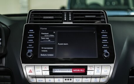 Toyota Land Cruiser Prado 150 рестайлинг 2, 2022 год, 6 100 000 рублей, 34 фотография