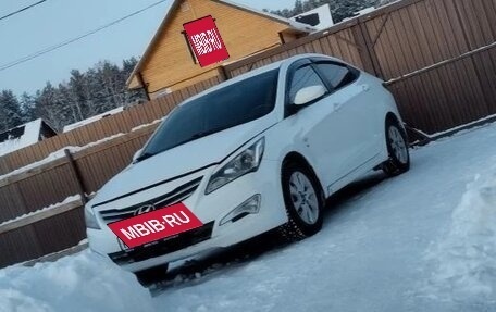 Hyundai Solaris II рестайлинг, 2016 год, 950 000 рублей, 3 фотография