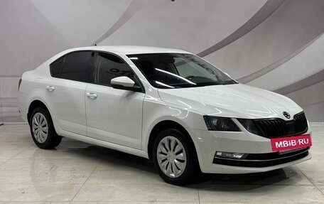 Skoda Octavia, 2017 год, 1 699 000 рублей, 3 фотография