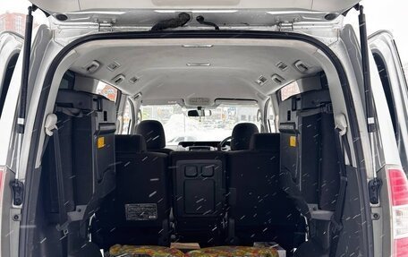 Toyota Noah III, 2007 год, 1 260 000 рублей, 18 фотография