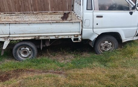 Toyota Lite Ace III, 1987 год, 100 000 рублей, 6 фотография