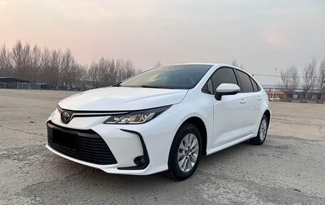 Toyota Corolla, 2022 год, 1 850 000 рублей, 3 фотография