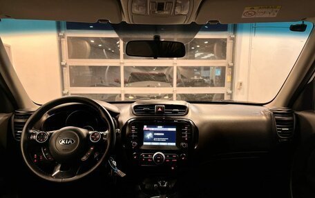 KIA Soul II рестайлинг, 2018 год, 1 650 000 рублей, 9 фотография