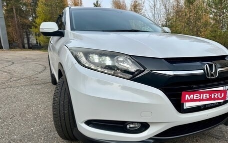 Honda Vezel, 2014 год, 1 750 000 рублей, 2 фотография