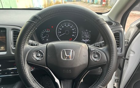 Honda Vezel, 2014 год, 1 750 000 рублей, 11 фотография