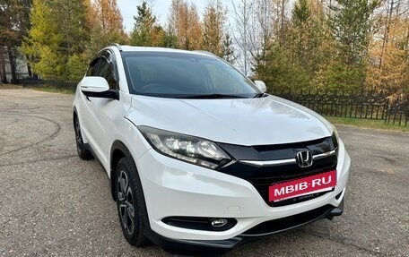 Honda Vezel, 2014 год, 1 750 000 рублей, 8 фотография