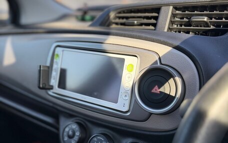 Toyota Vitz, 2012 год, 750 000 рублей, 6 фотография