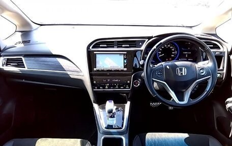 Honda Shuttle II, 2017 год, 1 700 000 рублей, 20 фотография