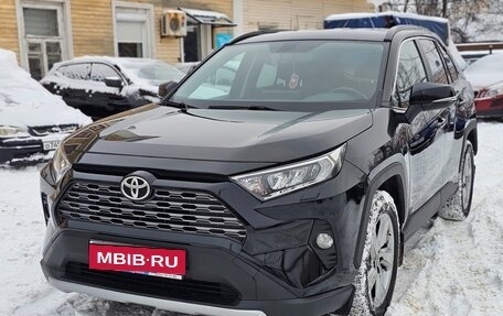 Toyota RAV4, 2021 год, 2 850 000 рублей, 1 фотография
