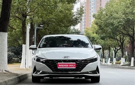 Hyundai Elantra, 2022 год, 1 350 007 рублей, 1 фотография